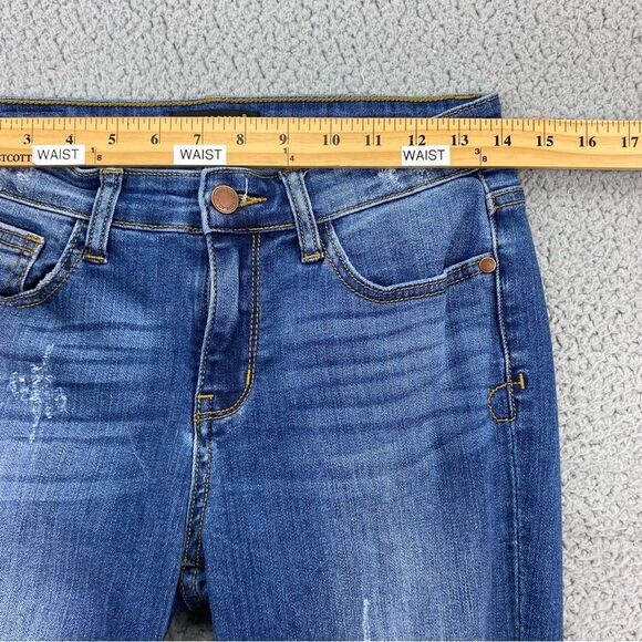 Judy Blue Women's Distressed Relaxed Fit Stretch Jeans |  Size:  9/29 - Picture 8 of 14